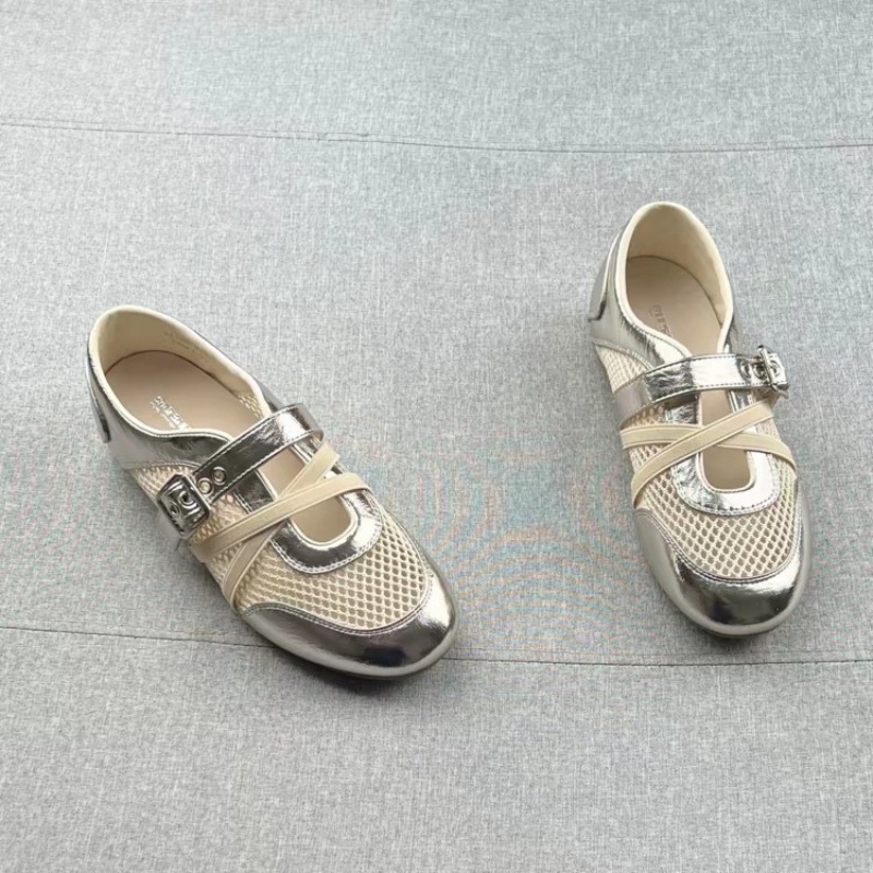 Новые тканые кроссовки с перфо – обзор и цена Shoes Women Pumps